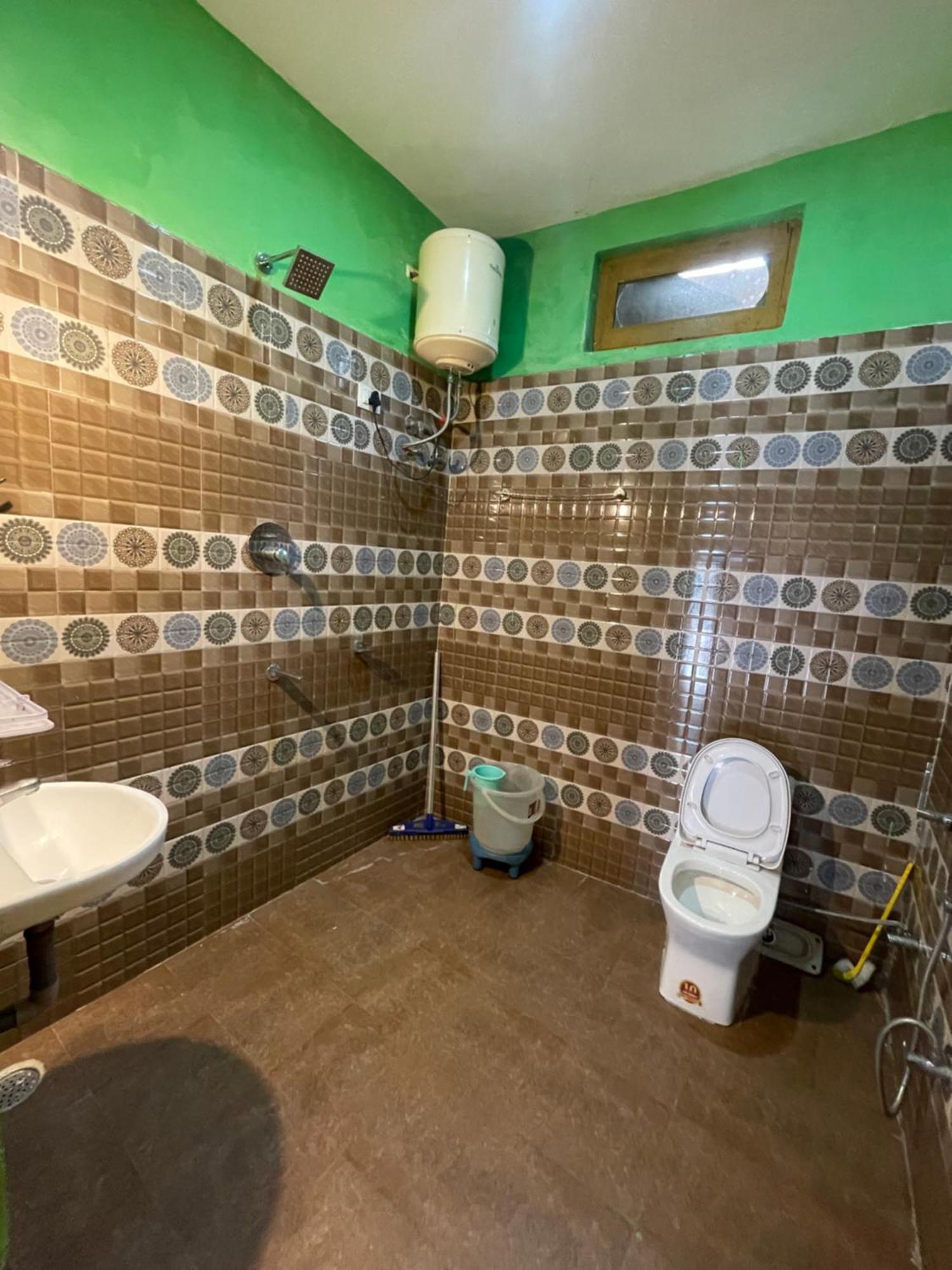 Chojh Inn Guest House Kasol Εξωτερικό φωτογραφία