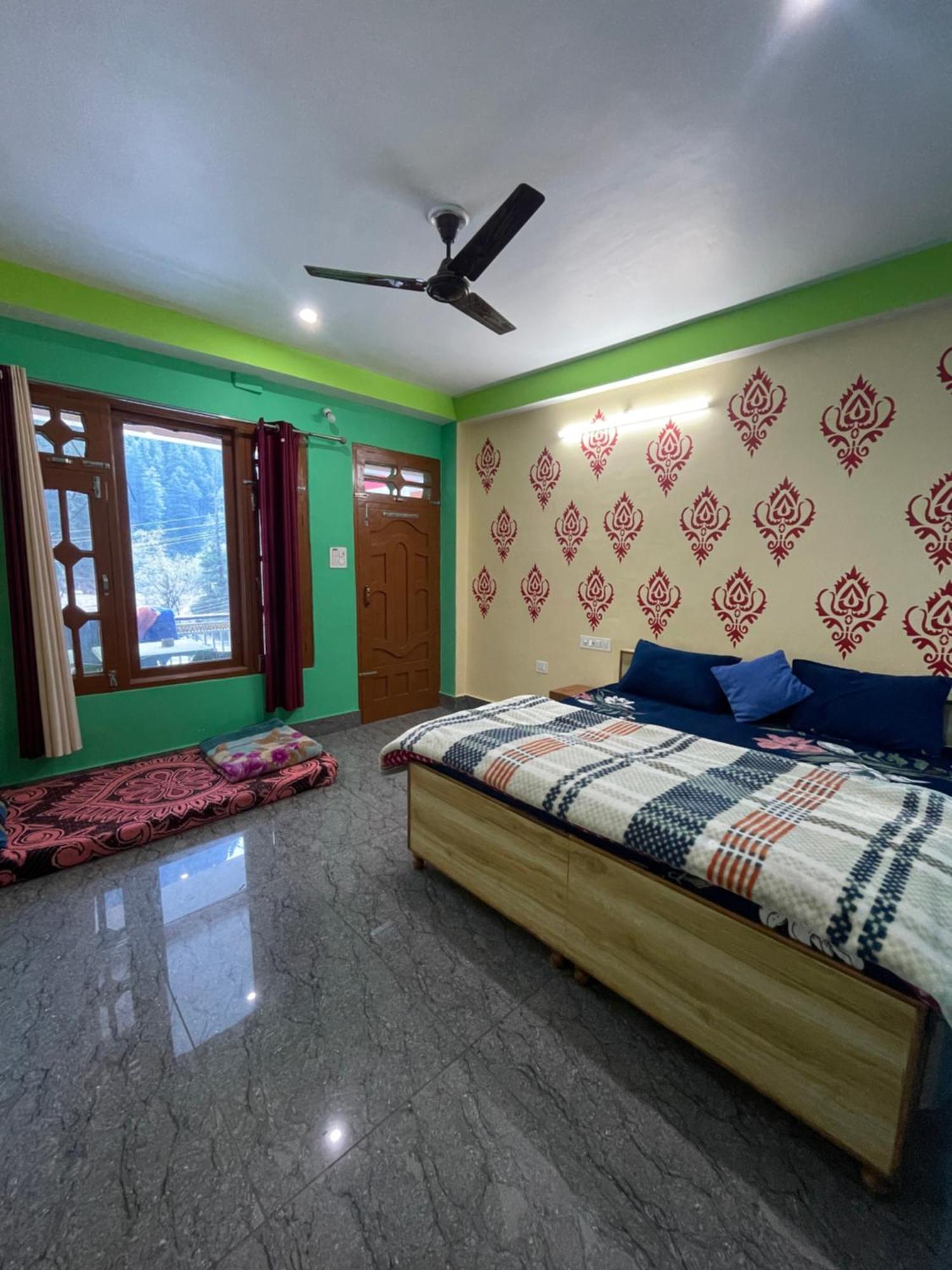 Chojh Inn Guest House Kasol Εξωτερικό φωτογραφία