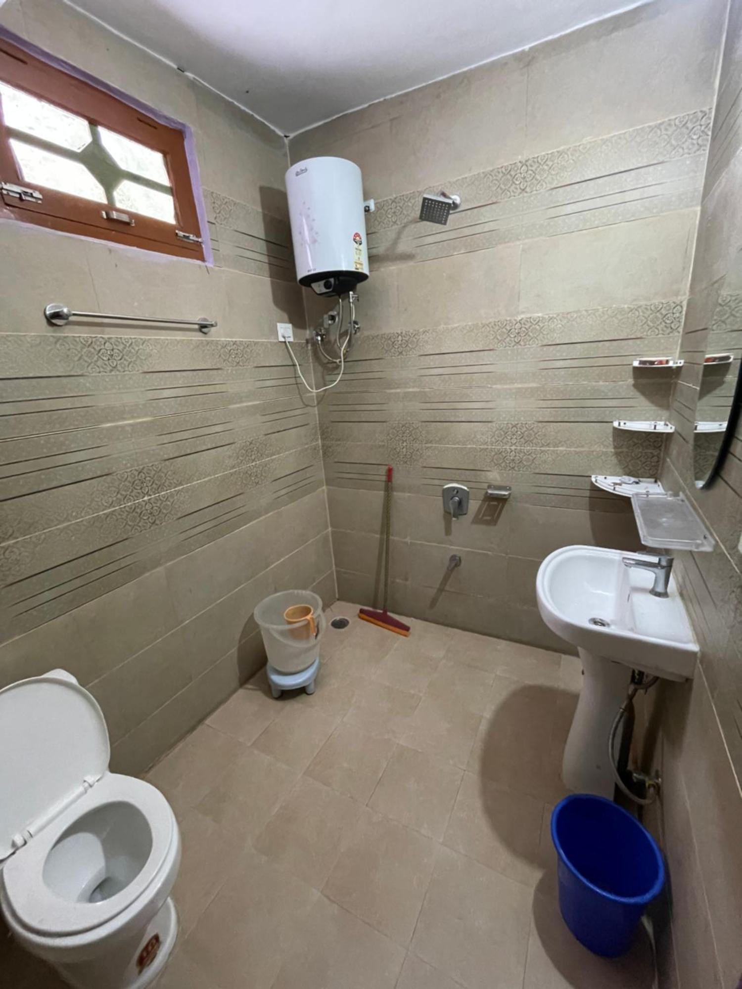 Chojh Inn Guest House Kasol Εξωτερικό φωτογραφία