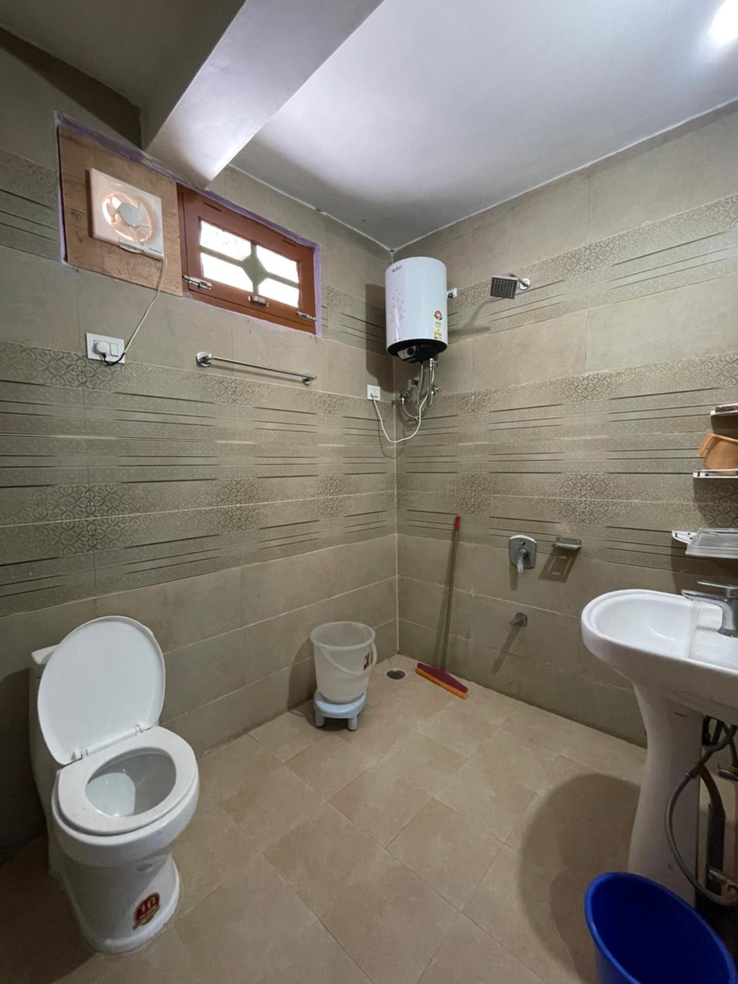 Chojh Inn Guest House Kasol Εξωτερικό φωτογραφία