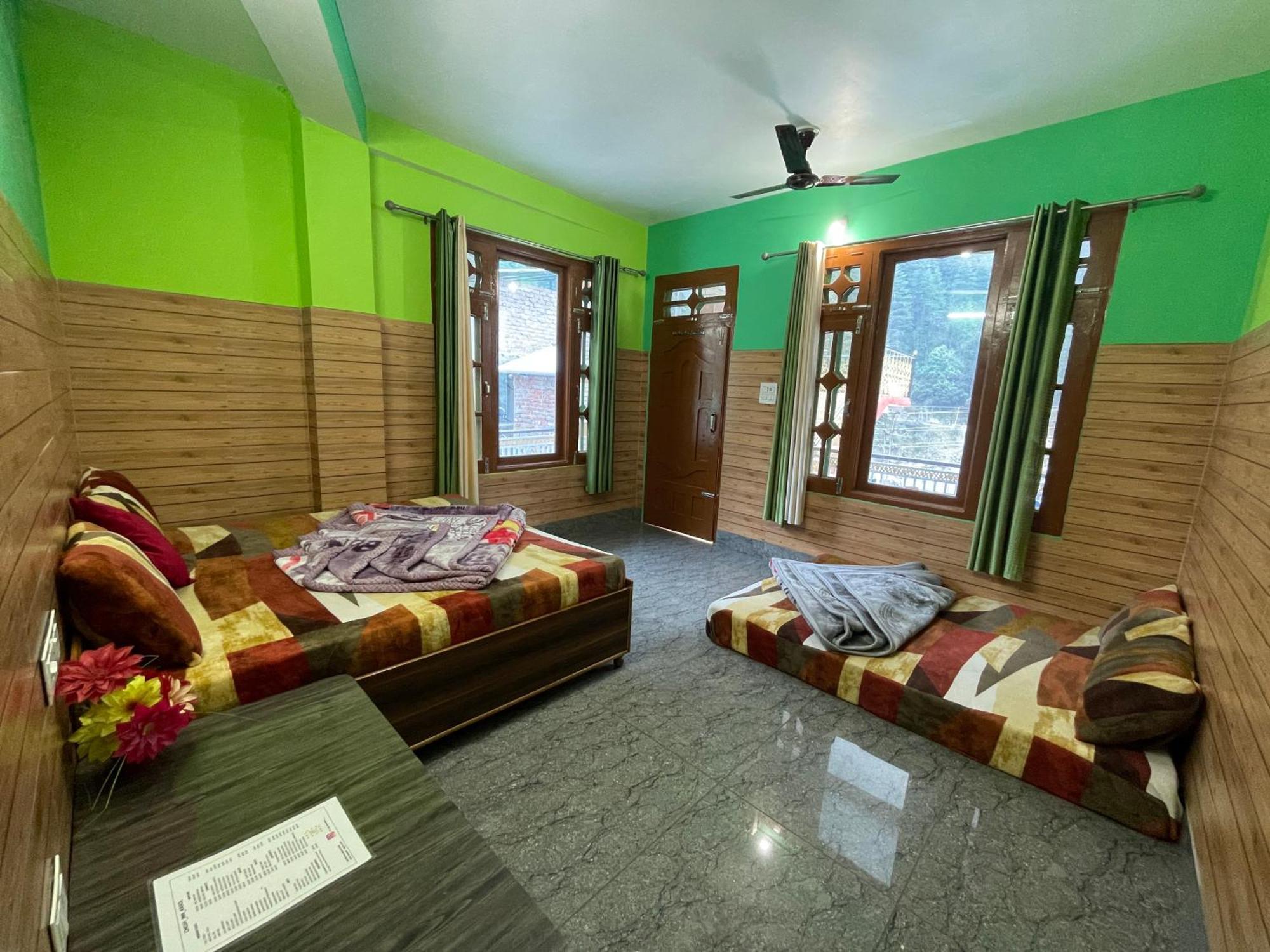 Chojh Inn Guest House Kasol Εξωτερικό φωτογραφία